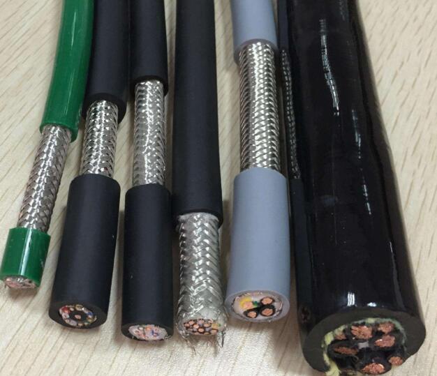 防断芯抗拉电缆/野外耐磨电缆/防断芯电缆- 野外耐磨电缆-卷筒电缆_高柔性电缆_柔性电缆-亚星游戏-专业电缆生产厂家-安徽亚星游戏特种电缆最新产品推荐-专业生产卷筒电缆_柔性电缆_高柔性电缆等电缆产品-专业电缆生产厂家-电缆厂家